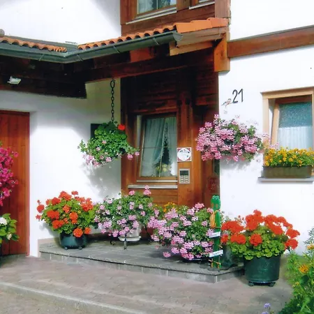 Alpenflair Apartment *